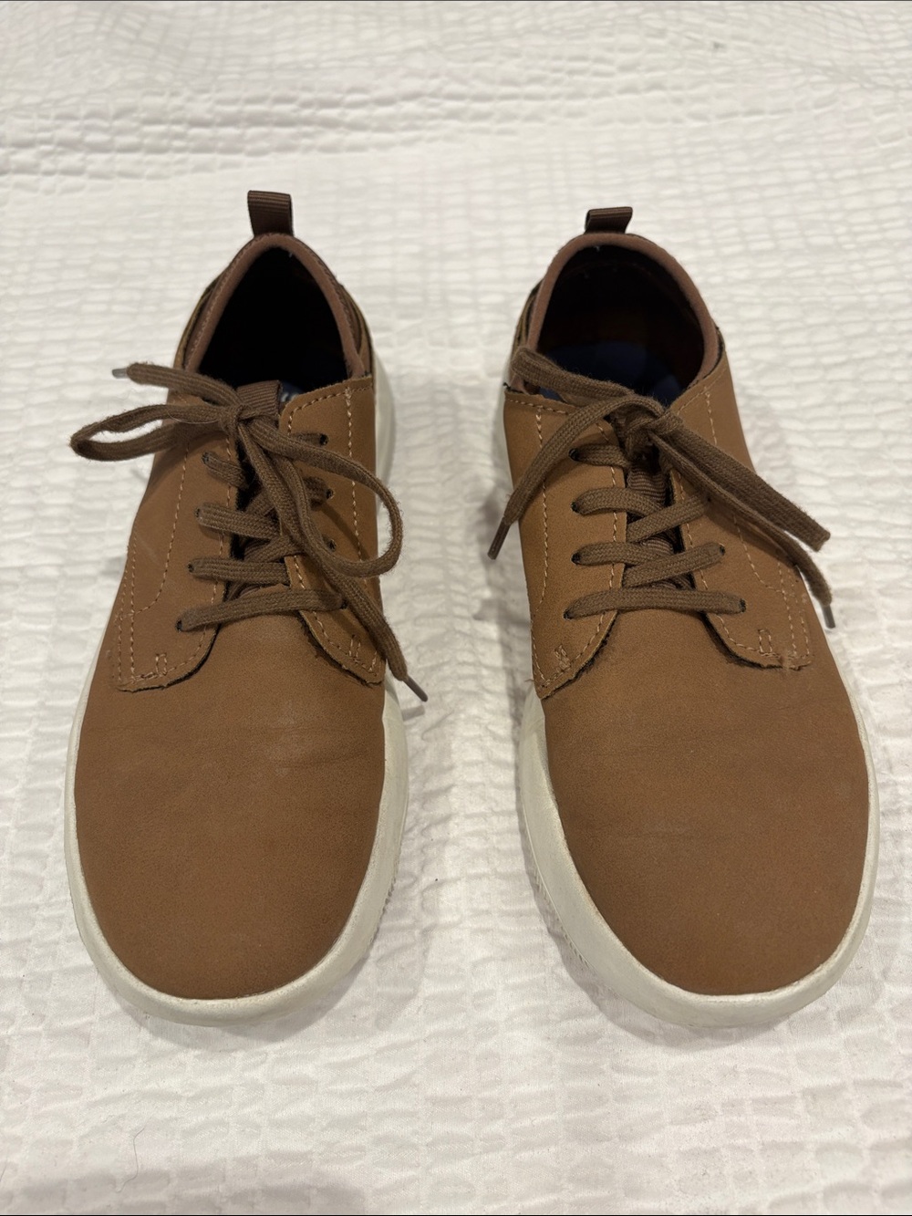 Sperry Top Siders Kids Casual Shoes
Size 2